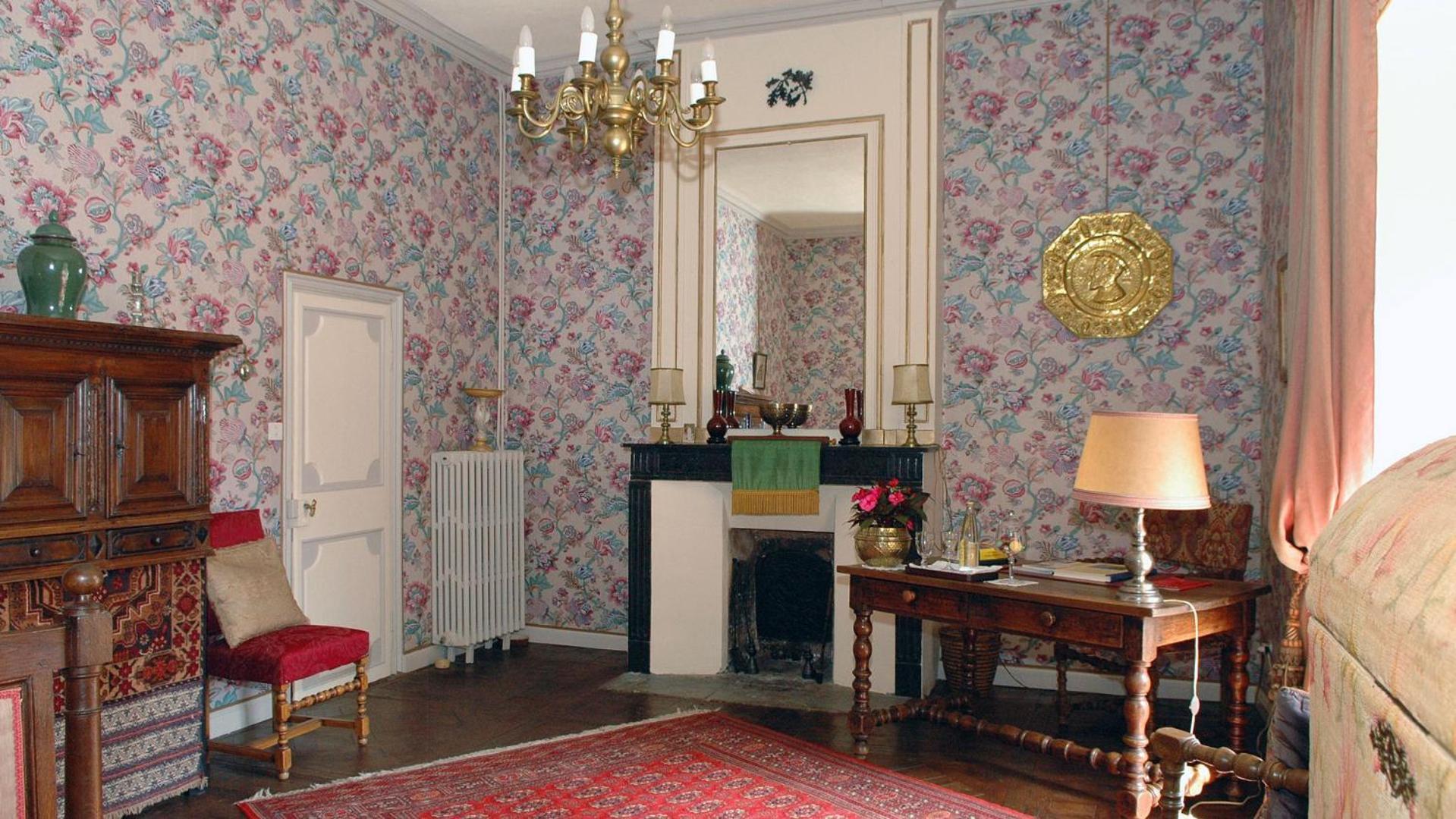 Chateau Royal De Saint-Saturnin Buitenkant foto