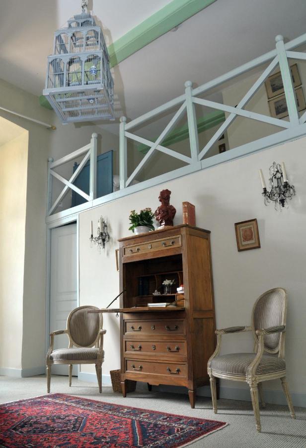 Chateau Royal De Saint-Saturnin Kamer foto